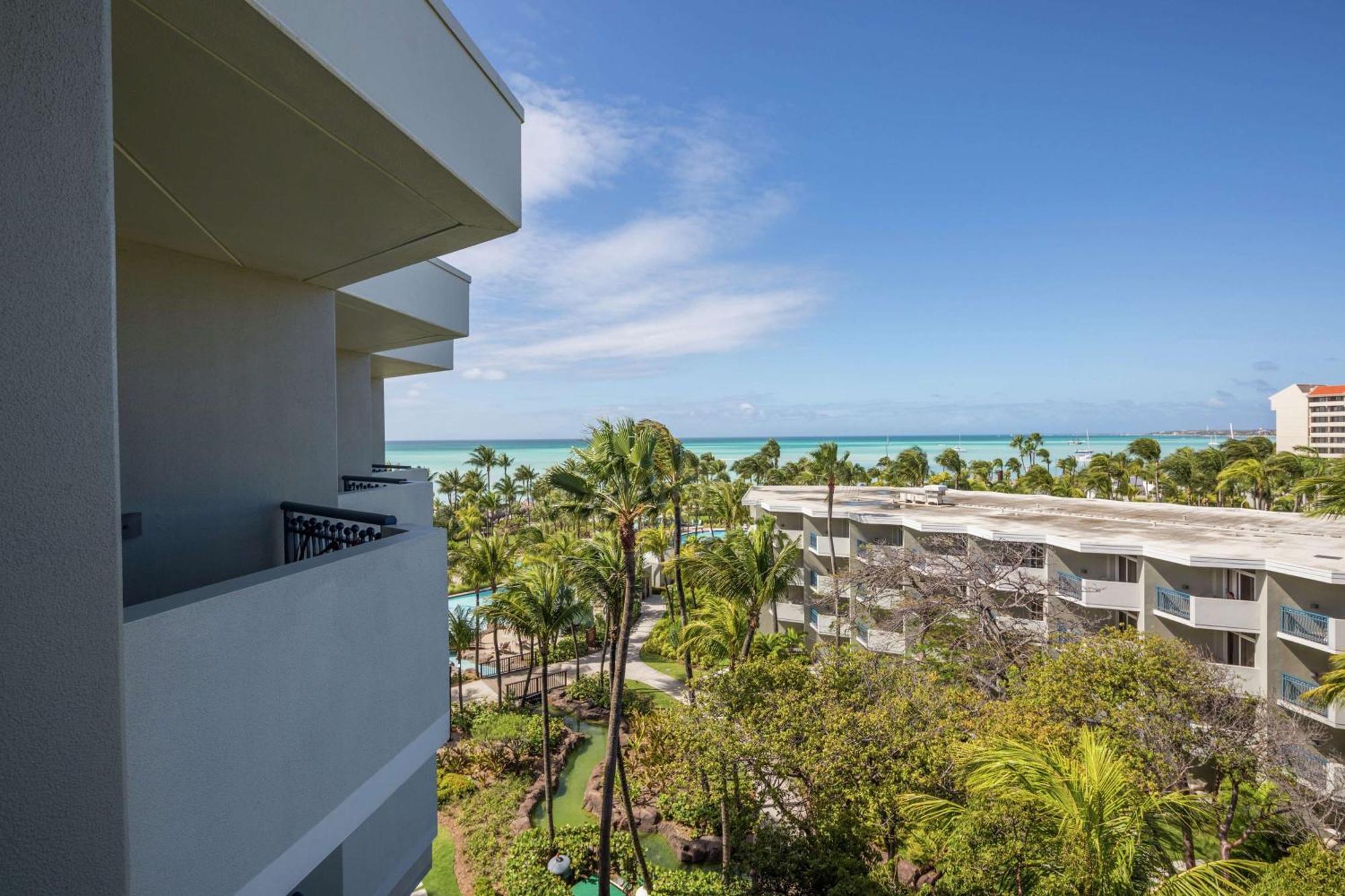 Hilton Aruba Caribbean Resort & Casino Palm Beach Exterior foto