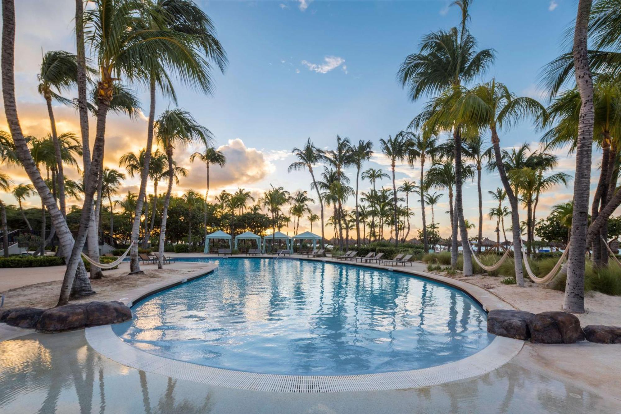 Hilton Aruba Caribbean Resort & Casino Palm Beach Exterior foto